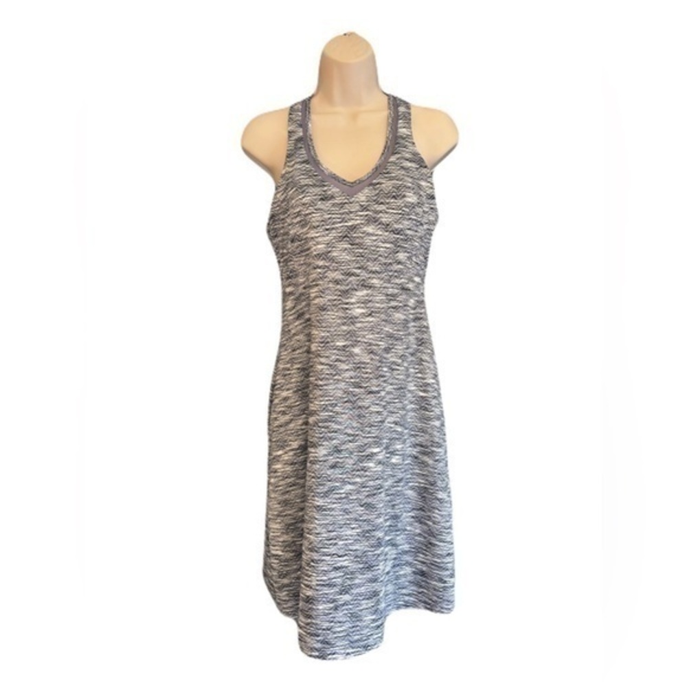 Mondetta Performance Gear MPG Ladies' Travel V- Neck Dress - NWOT size medium